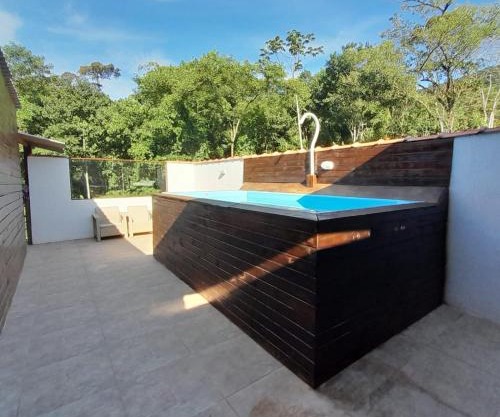 Chalé com Piscina Ubatuba