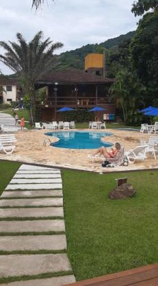 Chalé em Condomínio Fechado