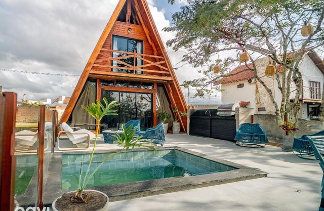 Chalé Smart Bananeiras by Quarto à Vista