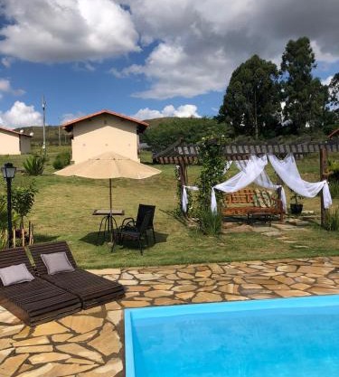 Chalés Apuã - 500 metros da Cachoeira - Piscina - Horários Estendidos