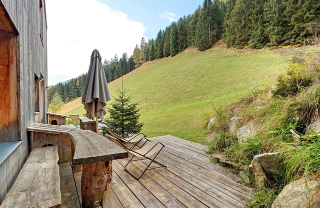 Chalet 'Blasla Olben 3-4P 2' with Mountain View, Shared Terrace and Wi-Fi