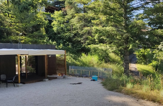Chalet Climatisé au Calme, 4 Personnes
