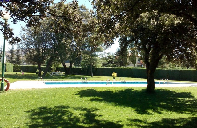 Chalet cuco ideal tourism 70km from Madrid, 19km from Segovia and 56km from Ávila