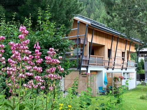 Chalet Walser à VALLORCINE 13 kms CHAMONIX France