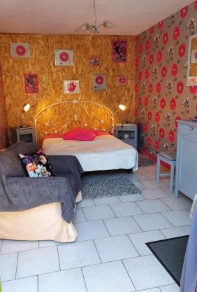 Chambre agréable au fond du jardin