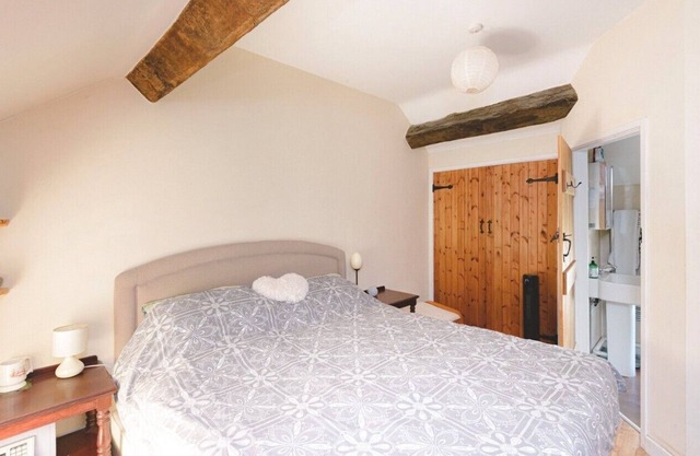 CHARACTER COTTAGE ON THE BEAUTIFUL WELSH BORDER