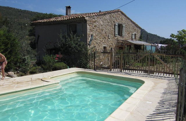 Character house with private pool in Albas for 10 people