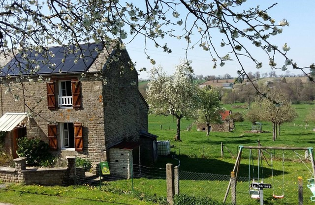 Charming Rural Home with Garden, Fireplace, Near Mont St Michel & Scenic Hiking!