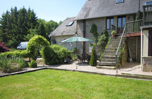 Charming 1-Bed Cottage in Calvados