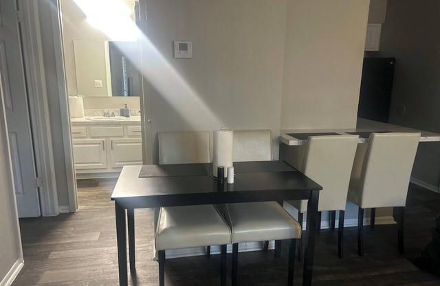 Charming 1-bedroom apartment in lovely Tampa with fitness room, WiFi