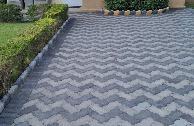 Charming 2-Bed House in Portmore gated community