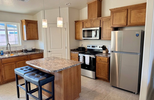 Charming 2-bedroom townhome with WiFi, AC in East San Luis, AZ.