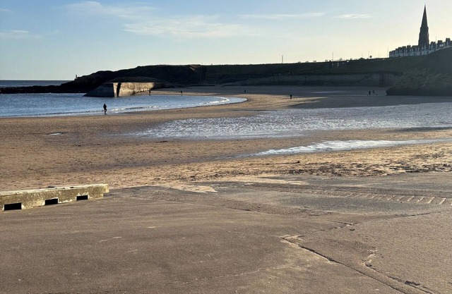 Charming 3-bedroom apartment with WiFi in Cullercoats