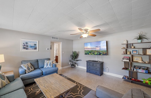 Charming 3BR Coastal Home Near Trails, Shops