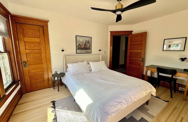 Charming 4-bedroom 2.5 bathroom Queen Anne home in heart of Viroqua.