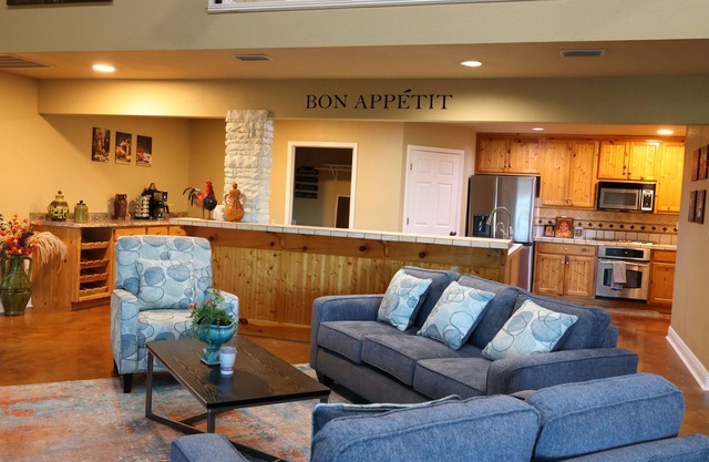Charming 4-bedroom house with AC and WiFi in Liberty Hill