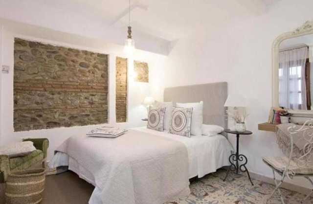 Charming accommodation in Granada