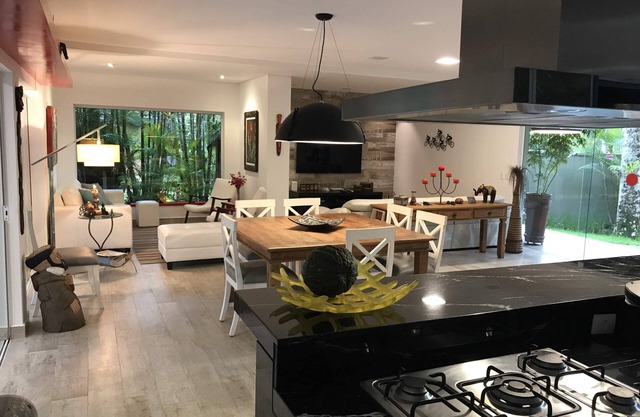 Charming and Comfortable House 800mts from the beach