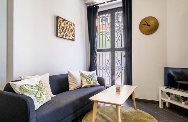 Charming and Comfortable Apartment with Inviting Atmosphere