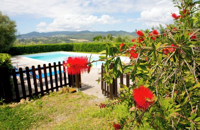 Charming apartment for 4 people with pool, wifi, air conditioning