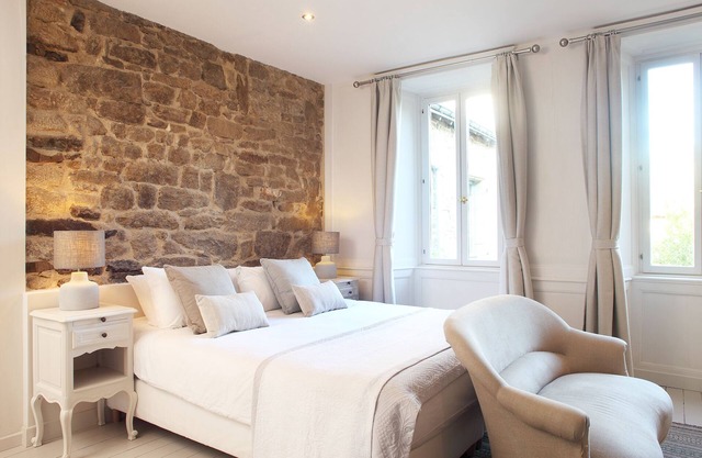 Charming Bed and Breakfast Central Brittany Bedroom ONE