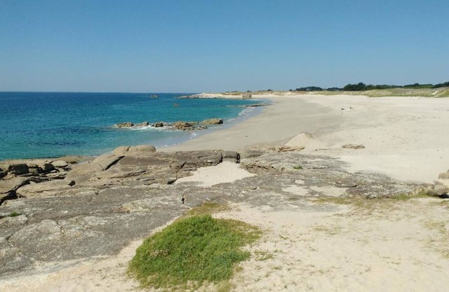 charming cottage, swimming pool, near beaches, adult bicycles available.