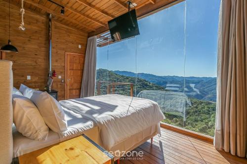 Charming Cabin in the Mountains w/Jacuzzi VST014