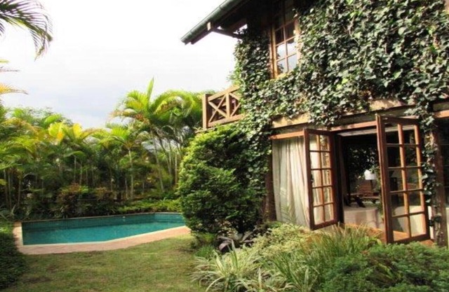 Charming Chalet In The Best Condominium Of Itaipava