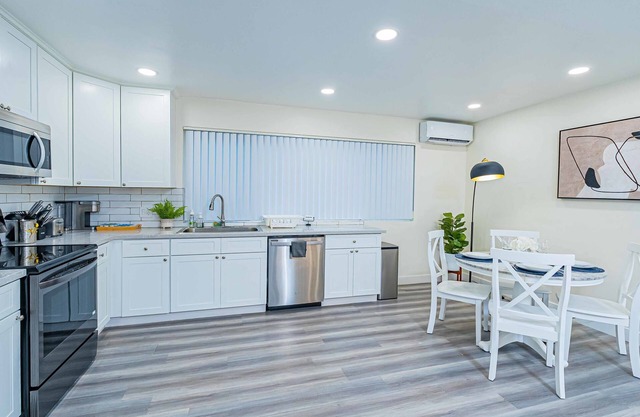 Charming Elegant Retreat in the San Gabriel Valley