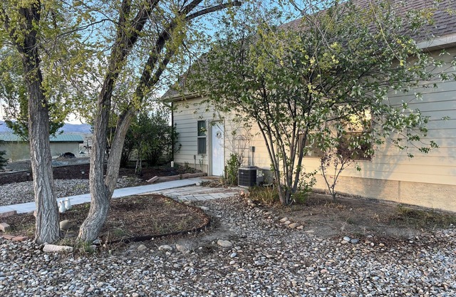 Charming farmhouse in Price