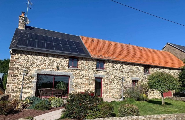 Charming longère * gîte near Mont-Saint-Michel * 190m² *