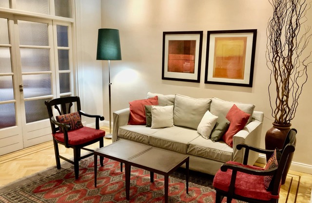 CHARMING FRENCH BUILDING IN THE HEART OF PALERMO, TWO BEDROOM, TWO BATH