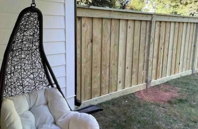 Charming Gainesville townhome 1