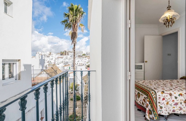 Charming Home "Casa Romero" in Historic Centre with Balcony and Wi-Fi