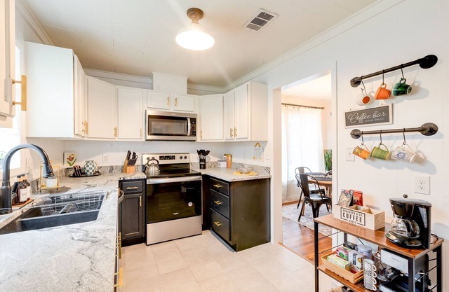 Charming Historic Laurel Home – Walk to Downtown!