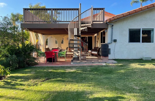 Charming home walking distance to Carlsbad Village