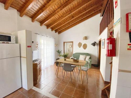 Charming House in Barão de São Miguel