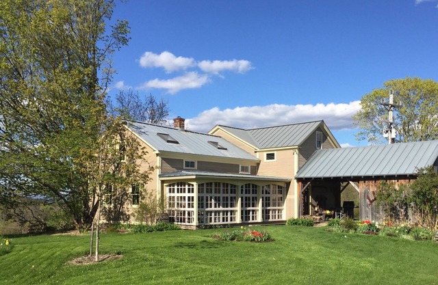 Charming Old Vermont Farmhouse: Rental