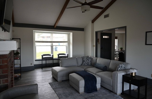 Charming & Peaceful West Little Rock Haven! 3BED/2BATH House