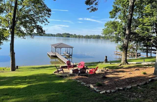 Charming Retreat that offers a peaceful and relaxing setting