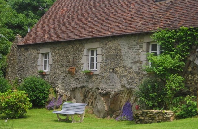 Charming Stone House with Garden, Fireplace, Near Alençon - Outdoor Activities Nearby
