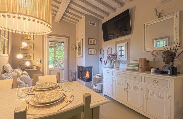 Charming small villa with jacuzzi and large garden