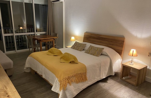 Charming studio with superb sea view