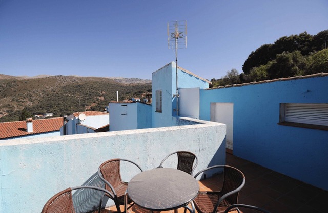 Charming townhouse in an Andalucian mountian blue village