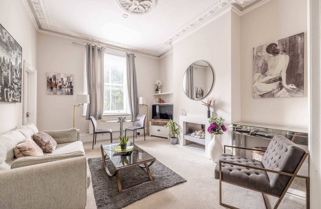 Charming Windsor Retreat | Cozy 1Bed/1Bath