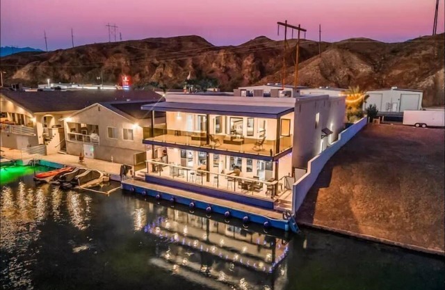 Chateau Bleu Summary: