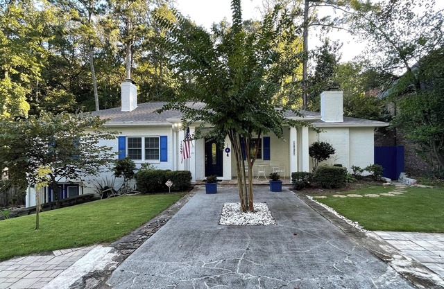 Cheerful , fully renovated home , close to everything