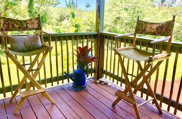 Cheerful, spacious home filled with Aloha!