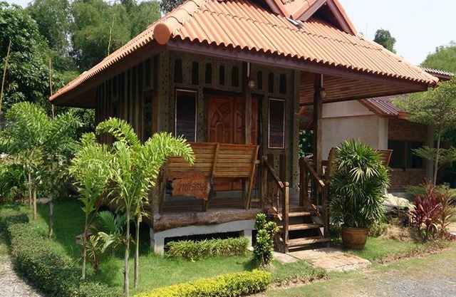 Chiang Kham Tilue Resort