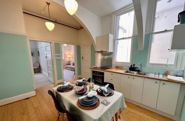 Chic 1-Bed unit at Potts Point